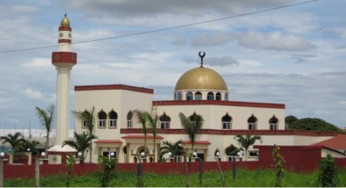 mosquéeManagua.jpg