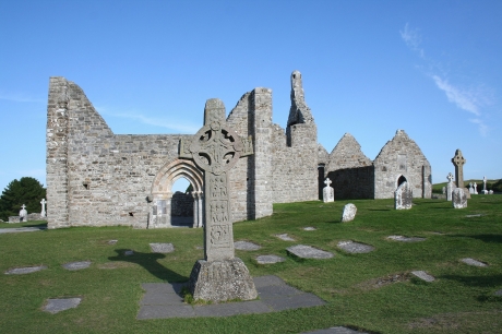 Clonmacnoise_6.jpg