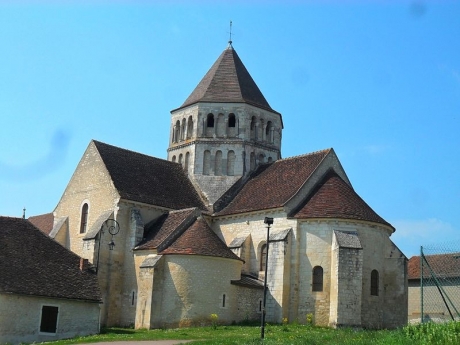 313092-francais-eglise-larochoise.jpg