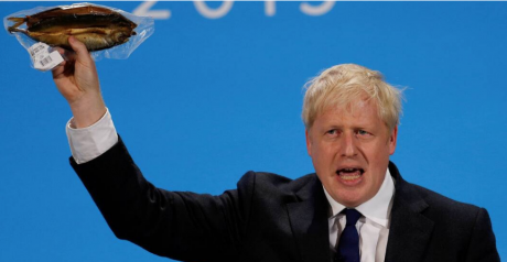 Screenshot_2019-07-18 Brexit Boris Johnson brandit un hareng fumé de l’île de Man sur la scène du dernier débat.png