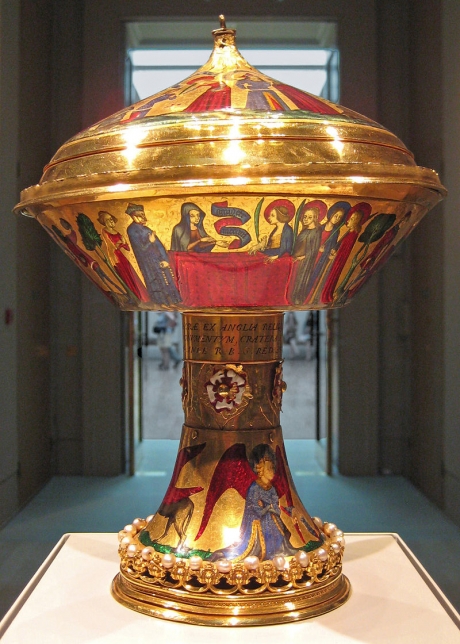 800px-British_Museum_Royal_Gold_Cup.jpg