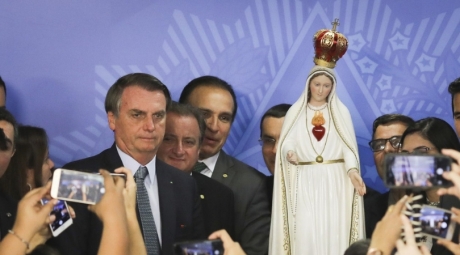 2019-05-23-Brazil_Consecration_Mary.jpg