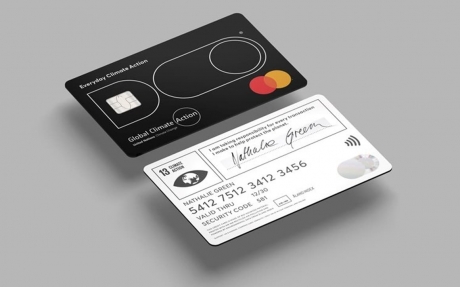 La-DO-Black-une-carte-de-credit-avec-une-limite-carbone-imaginee-en-2019-par-la-start-up-Doconomy-et-Mastercard-1518156.jpg